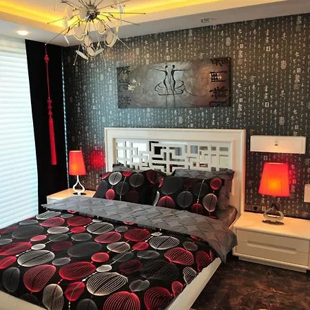 Nice Home With Shared Pools Near Beach And City Center In Alanya Apartmán